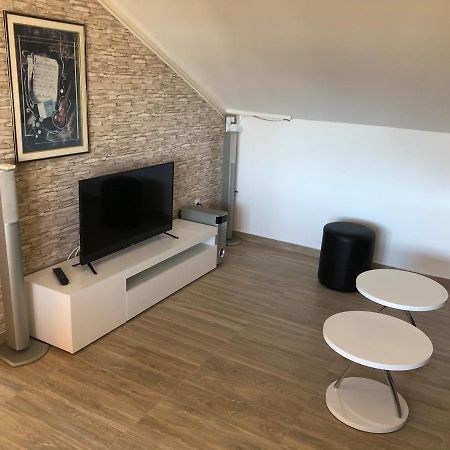 Apartments Adriatic Rab Palit Екстер'єр фото